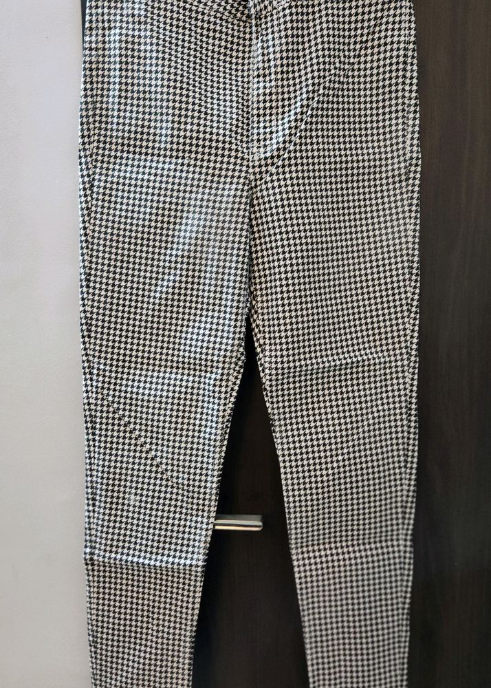 DIVIDED H&M High-Waist Pants