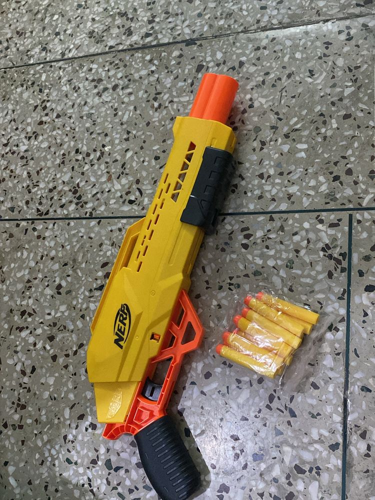 NERF GUN BRAND NEW