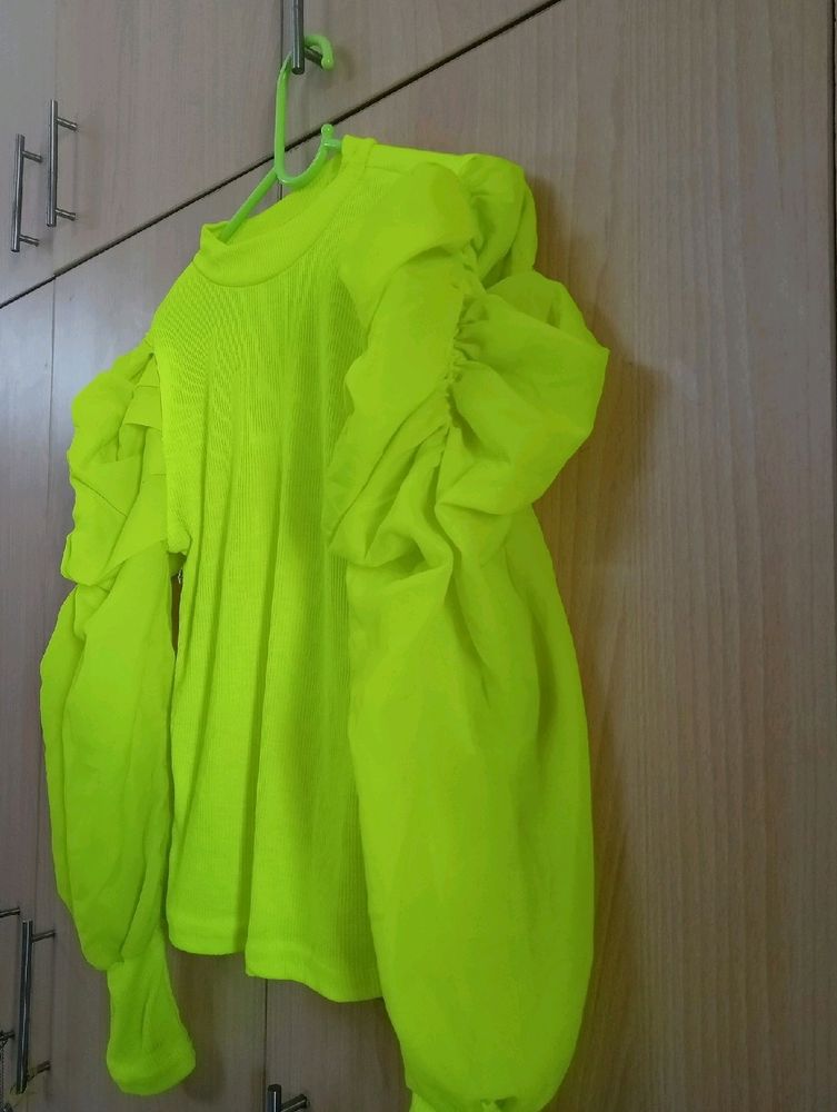 PUFF SLEEVE NEON WESTERN TOP