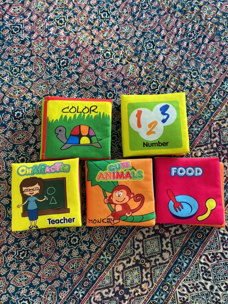 Cloth Book - Set Of 5