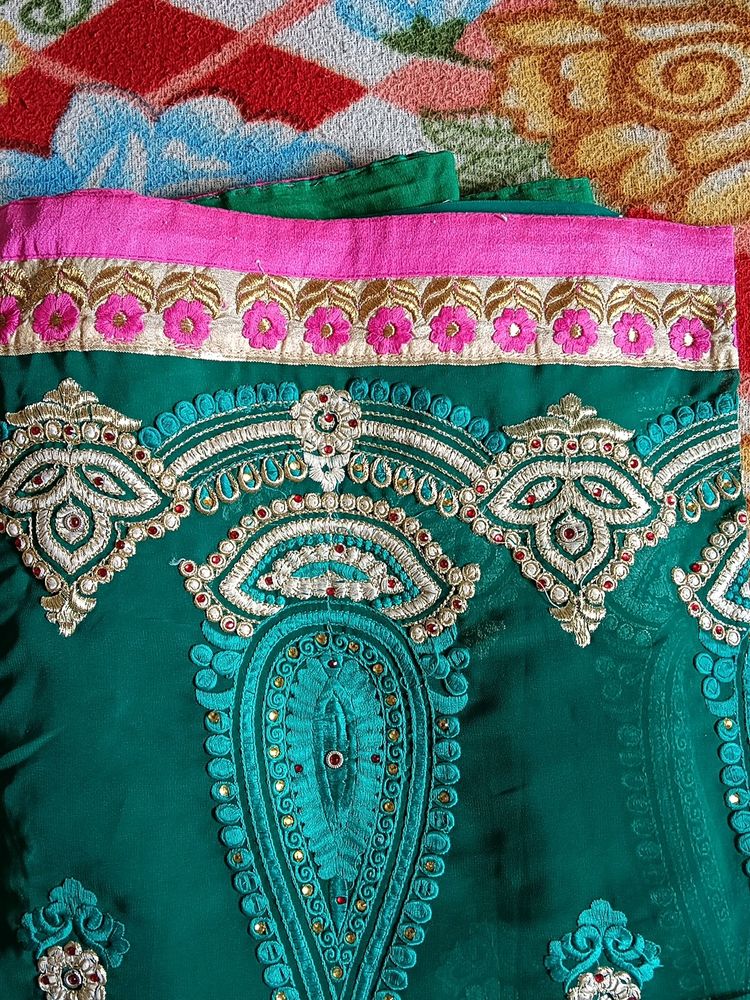 New Beautiful Saree