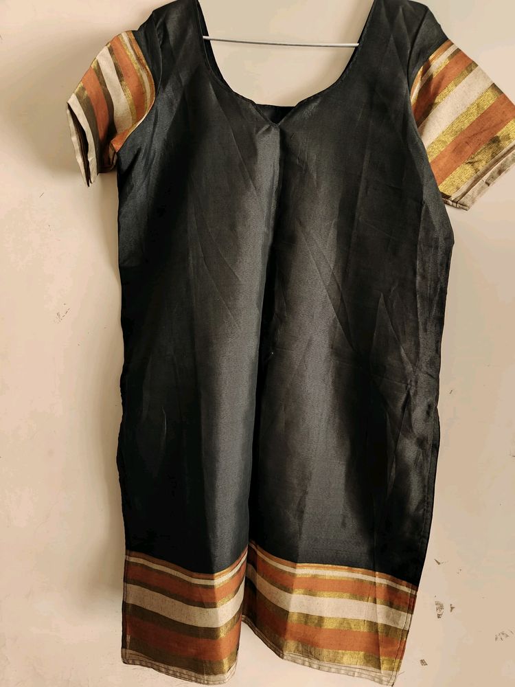 Black Kurta And Chudidar Set