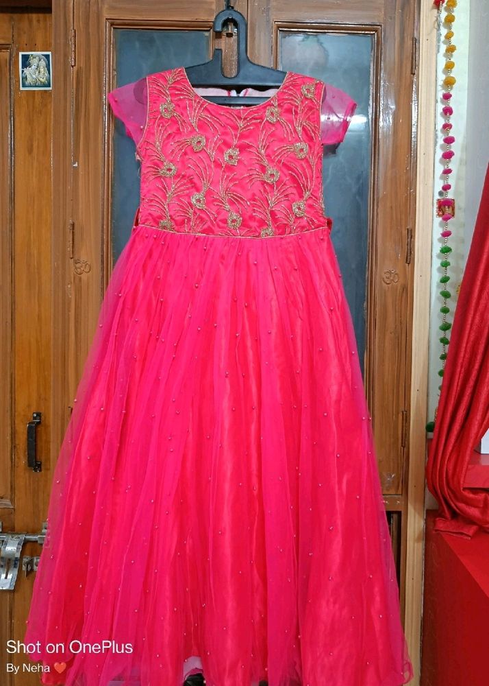 Premium Quality Gown Post For Gaytri Mam