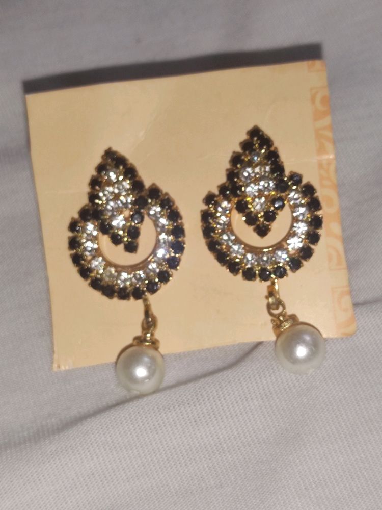 Black Earring