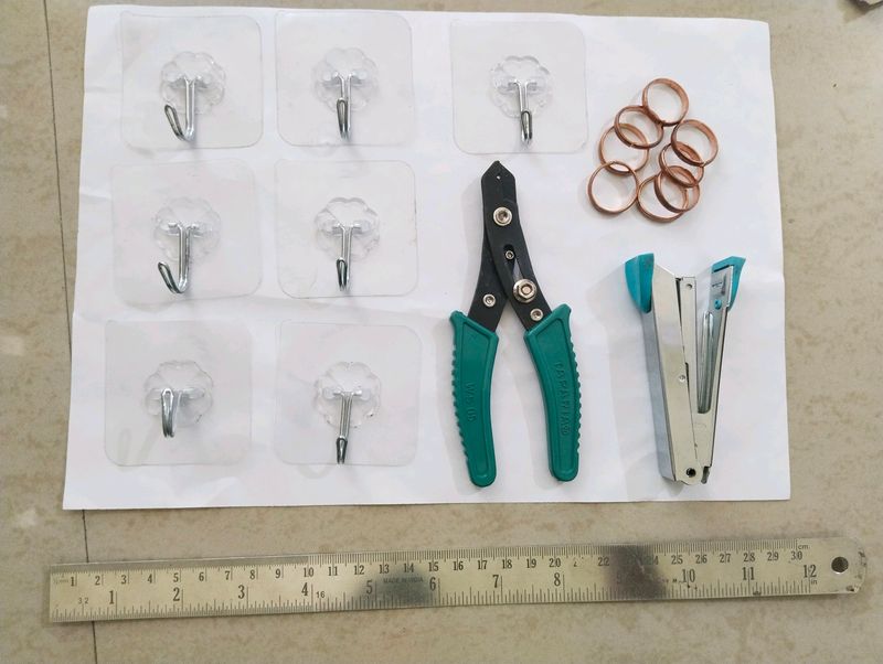 Tools (Hooks,wire Cutter,Stapler,Copper Rings)