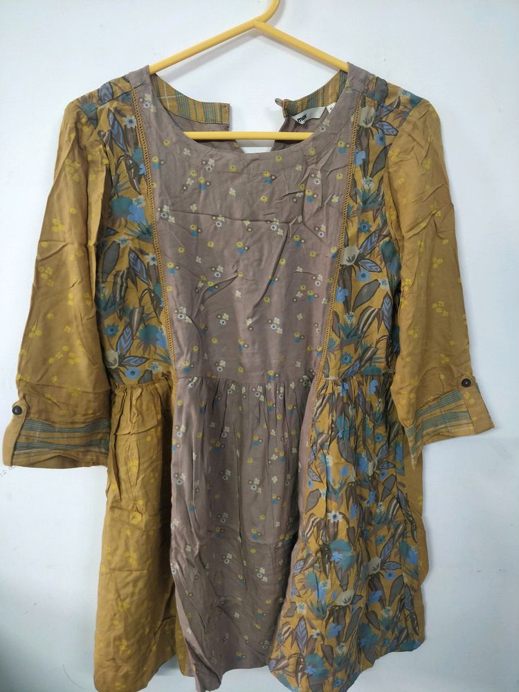 Short Kurti