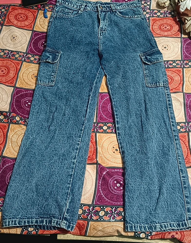 I Am Selling Women Cargo Jeans