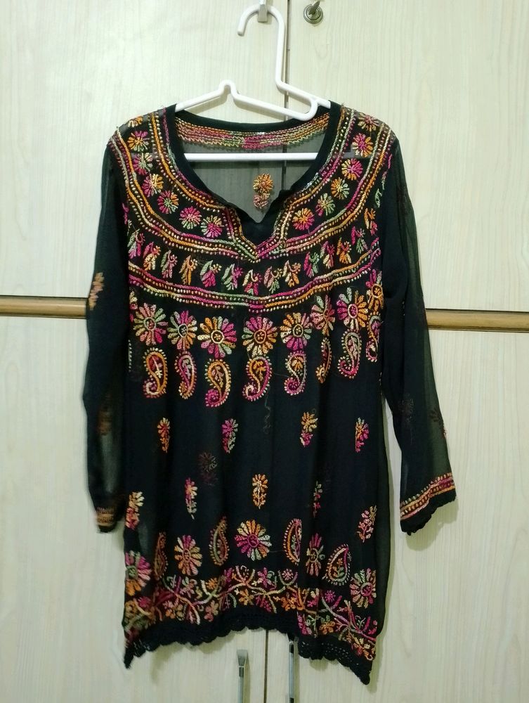 Chikankari Kurti