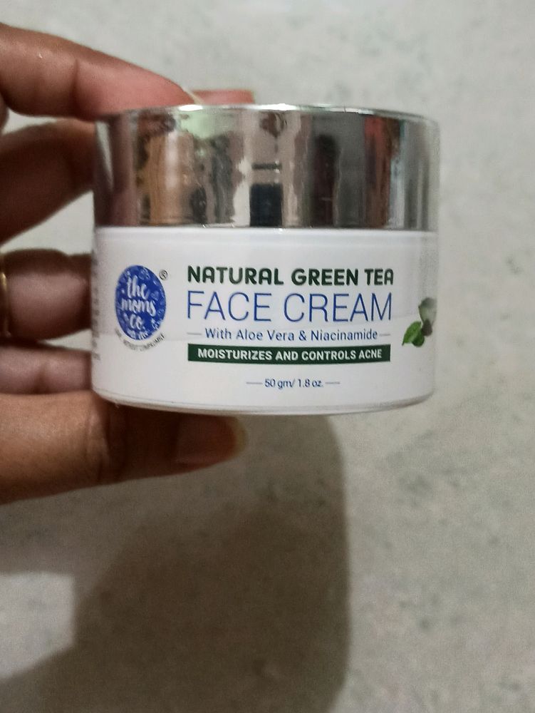 The Moms Co Green Tea Face Cream