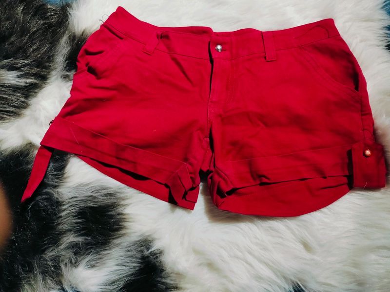 Red Shorts 🍒