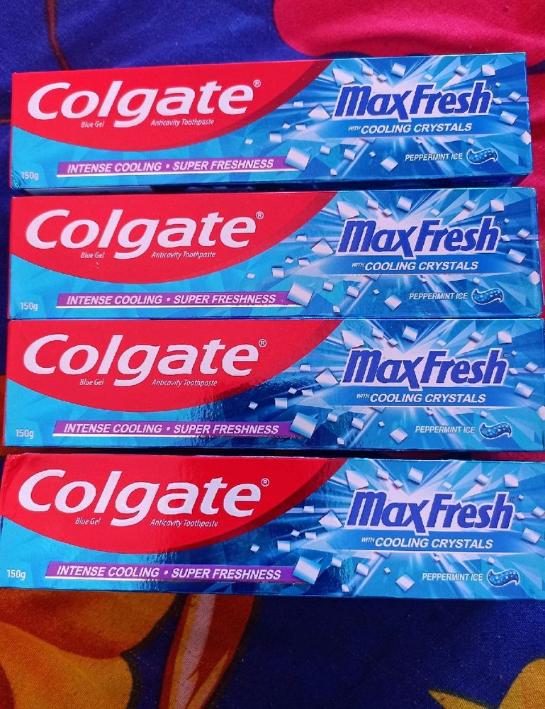 Colgate Maxfresh Pack Of 4 Total 600g