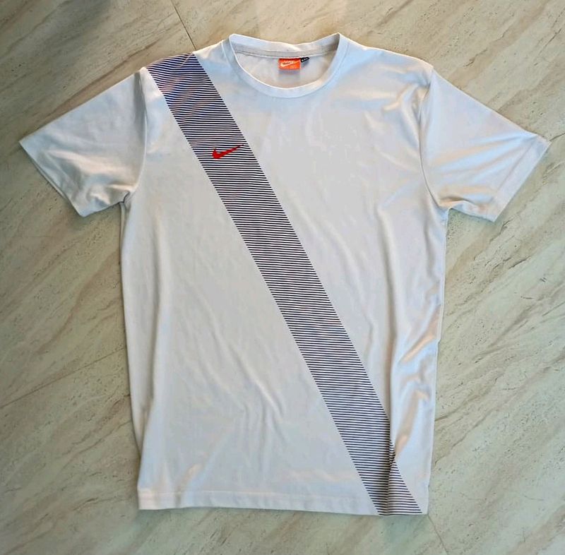 Nike Sports T-Shirt