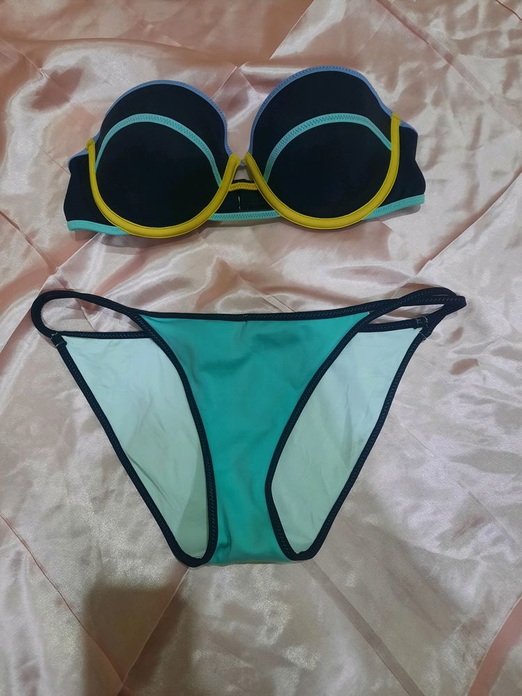 Victoria Secret Bikini 👙 Bra Panty Set 👌👌👌