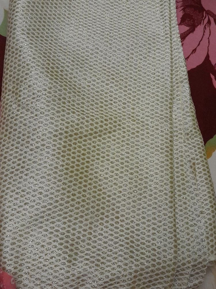 6 Mtrs White And Golden Fabric