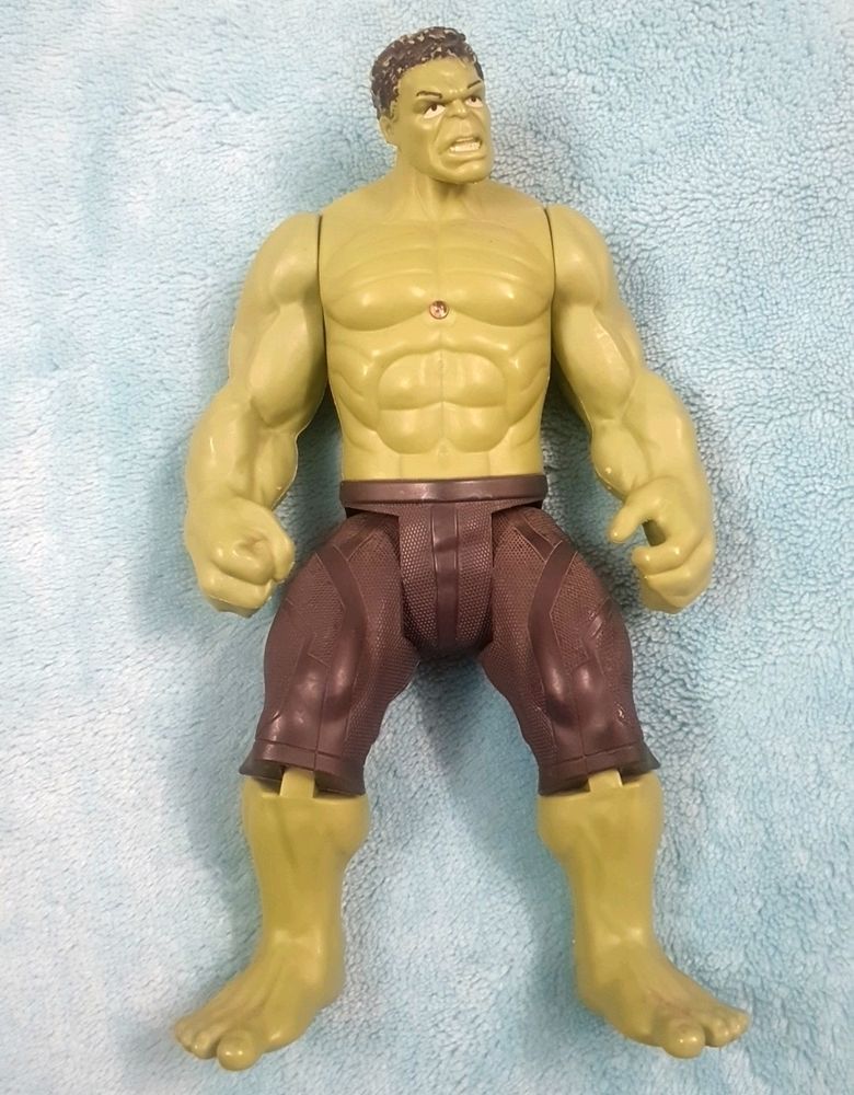 A Marvel Venger 12binch Hero Figure Hulk