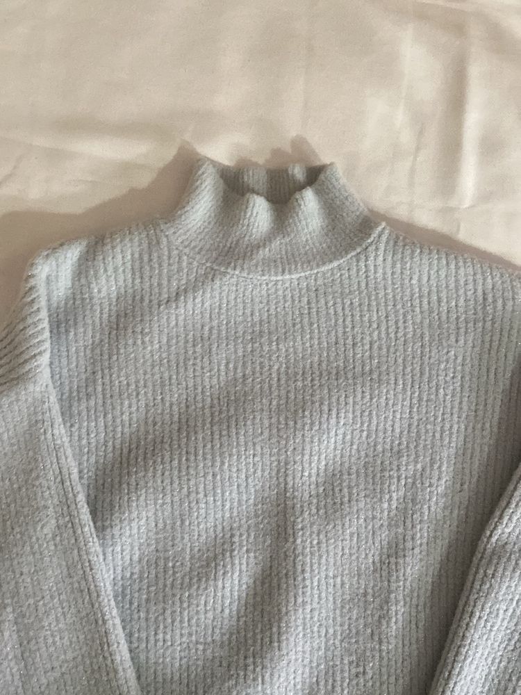 High neck woollen sweatshirt have a new collectio