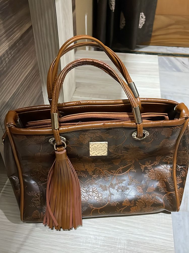 Handbag Medium Size Wenz Brand Brown Colour