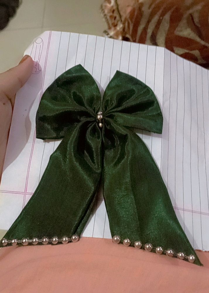 Beautiful Dark Green Hair Bow Clip