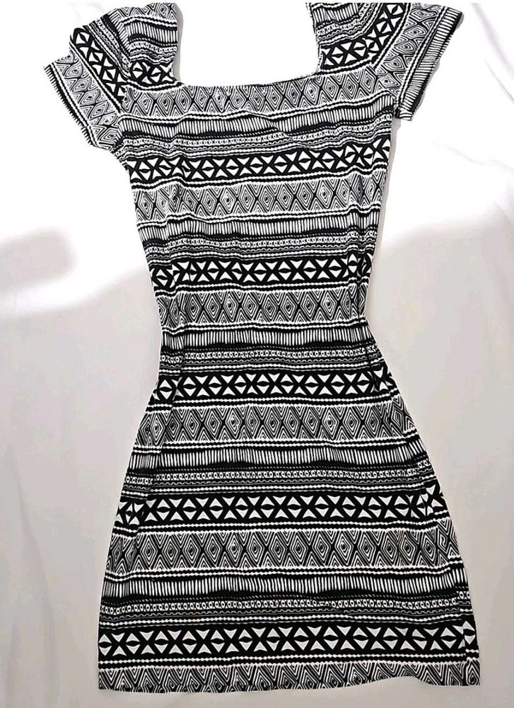 Primarks Black And White Dress