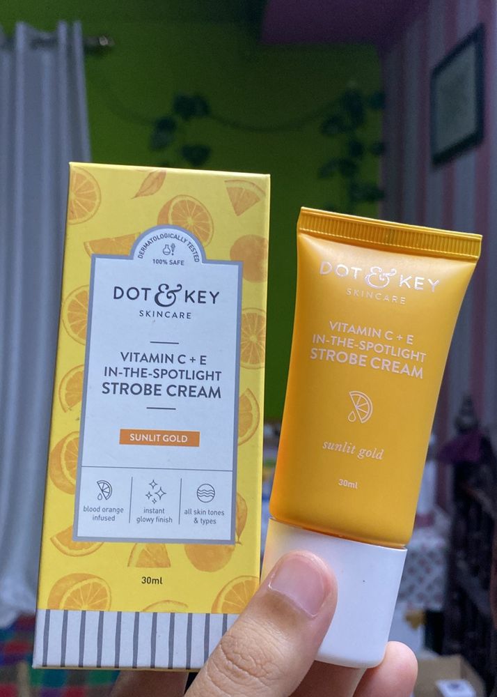 Dot & Key Vitamin C + E Strobe Cream