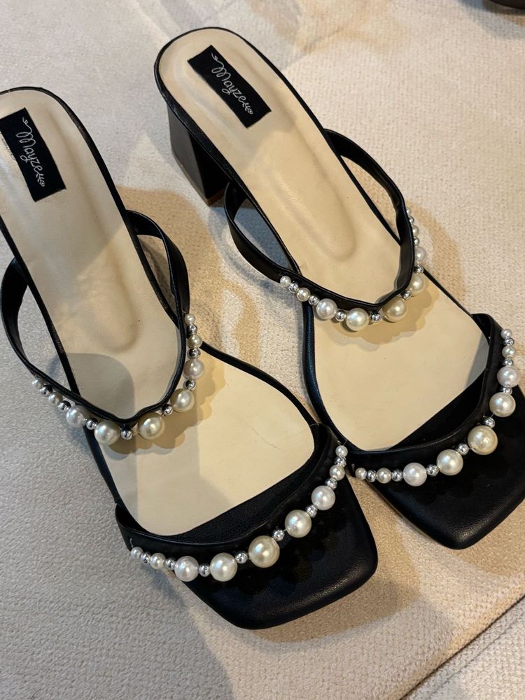 Black Heel Pearl  - Size 38 Last Pcs