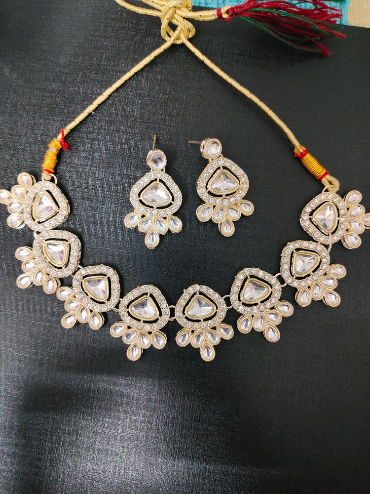 Kundan Necklace Set With Earings