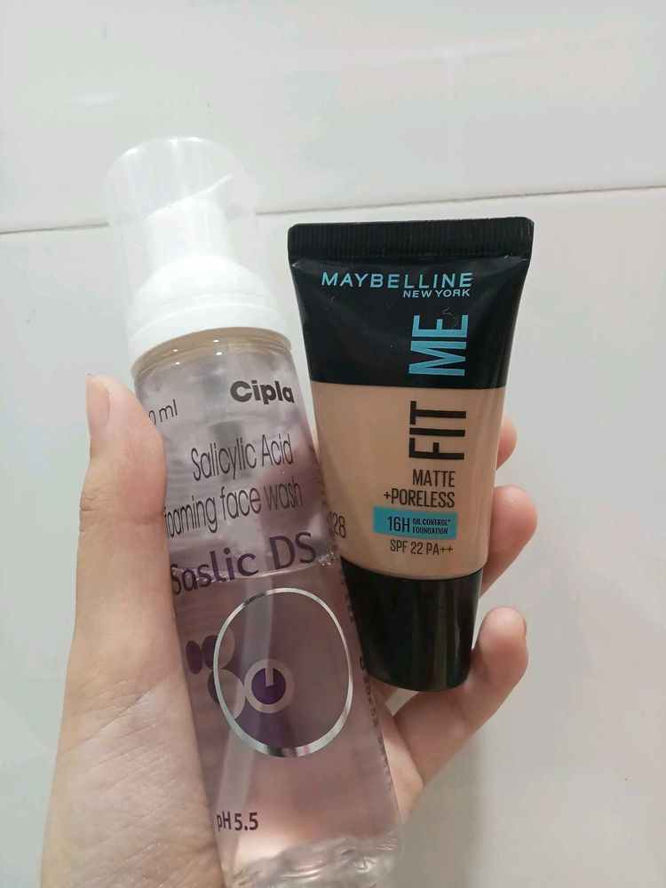 COMBO: Foundation+Facewash