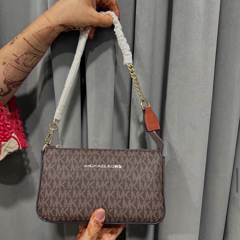 Michael Kors Luxe Bag🤎