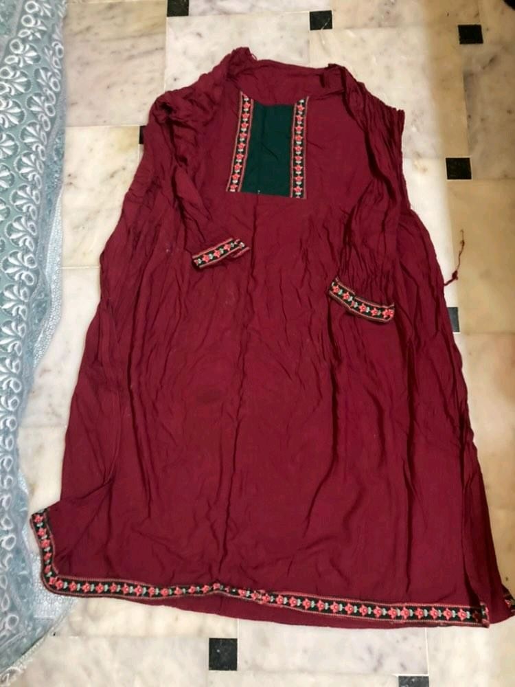 Pretty and Simple Kurti Never Used