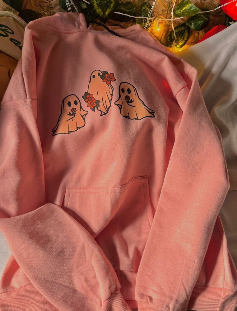 oversized printed pink hoodie.Good quality