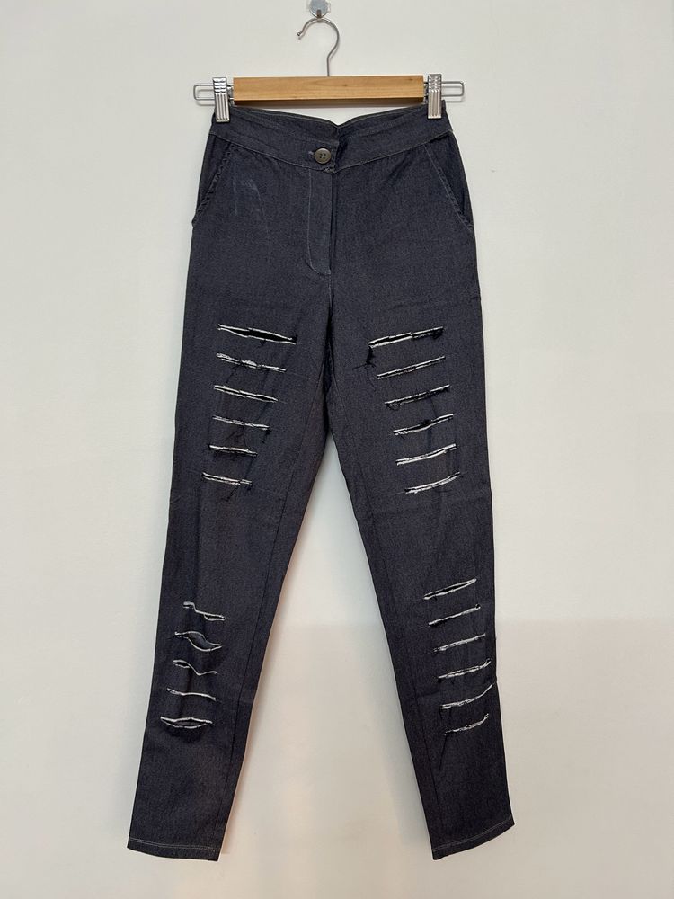 Stalkbuylove Distressed Skinny Stretchable Trouser