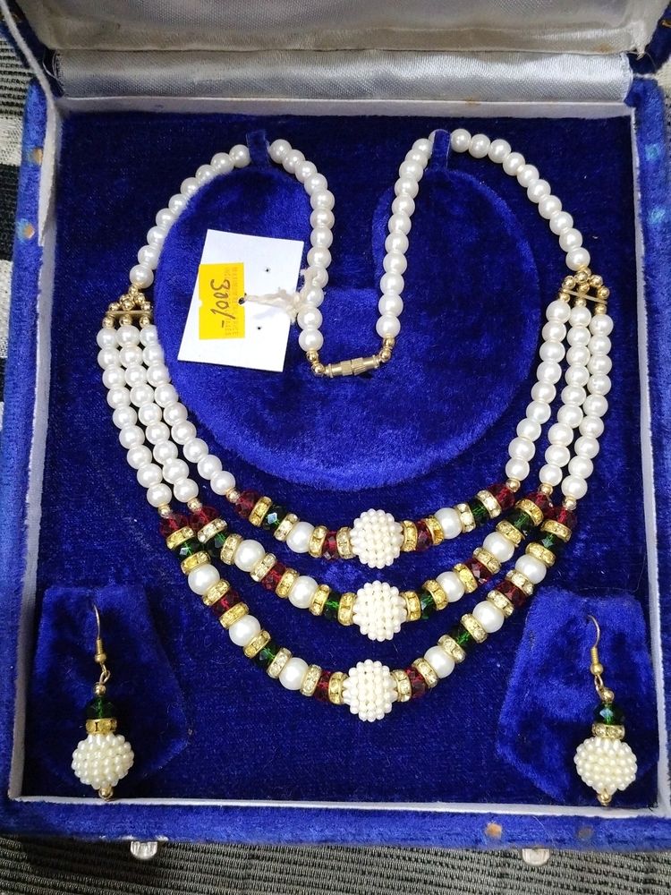 Artificial Pearl Necklace & Earrings Set