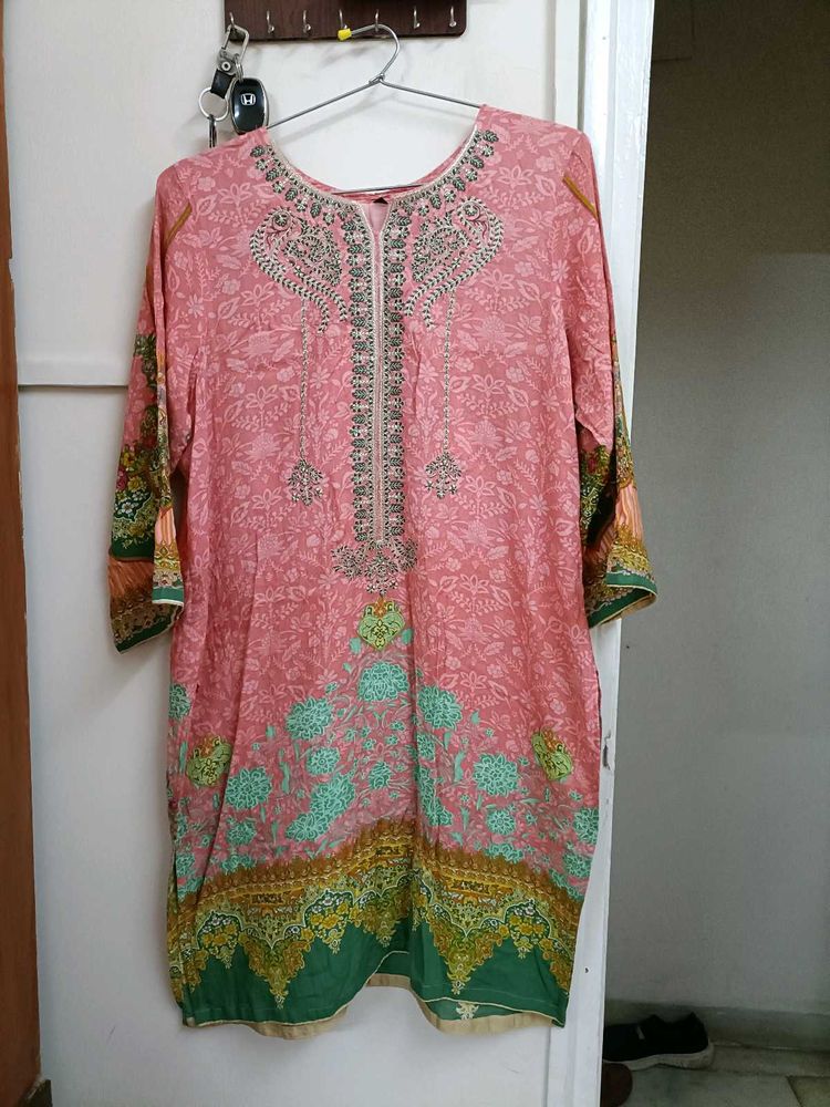 Pakistani Lawn Kurti And Dupatta