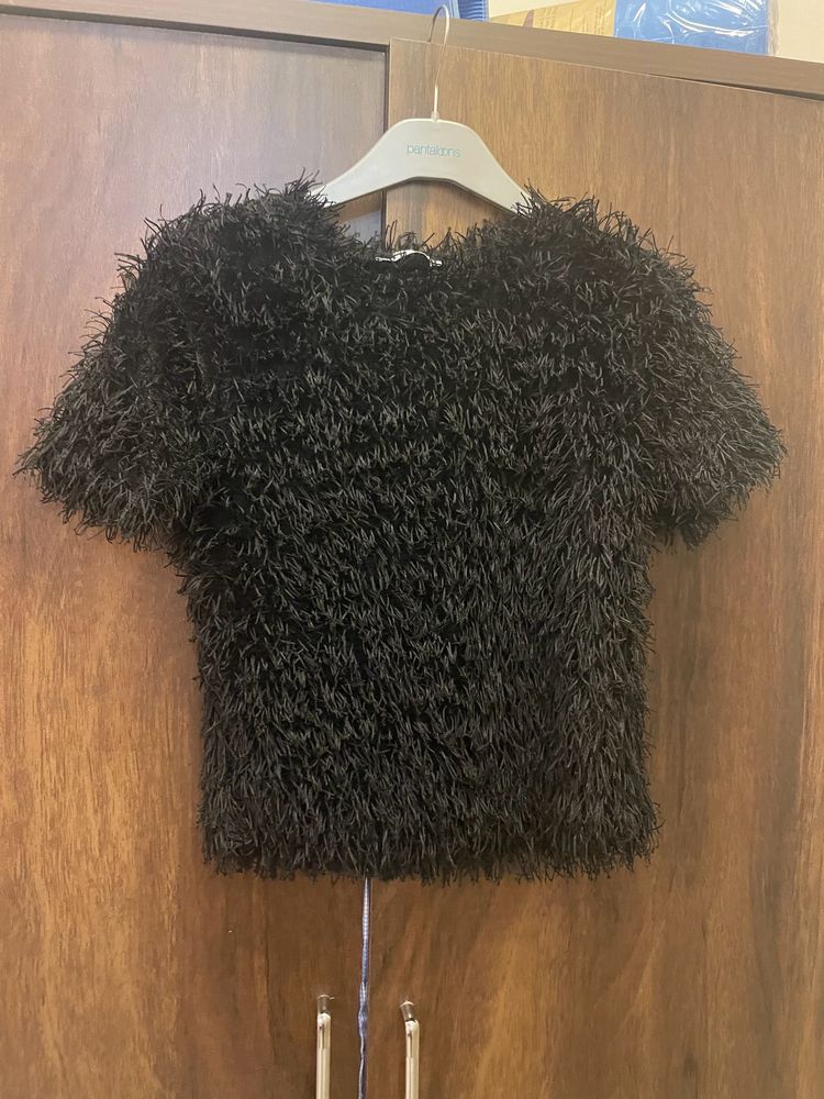 Zara Frill Top