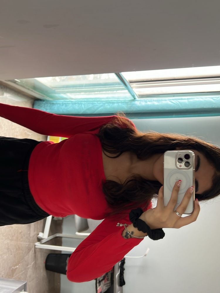 Red Full Sleeve Top