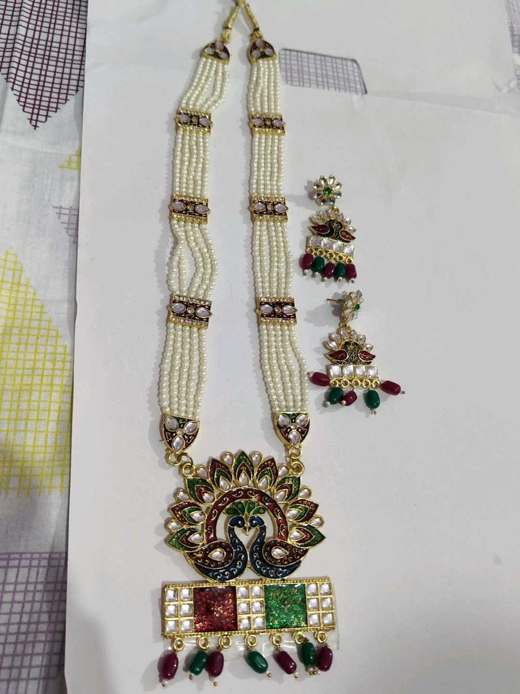 Necklace Set