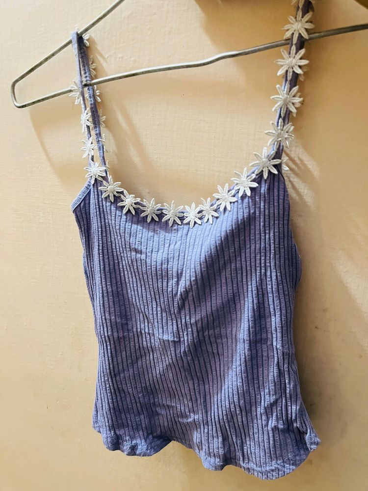 Sale-Cute Cami Top