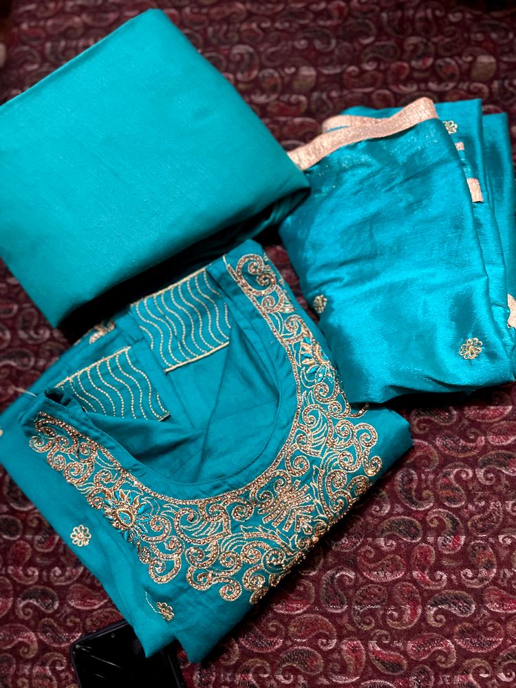 Festive Looking Kurta Sets With Pant & Dupatta