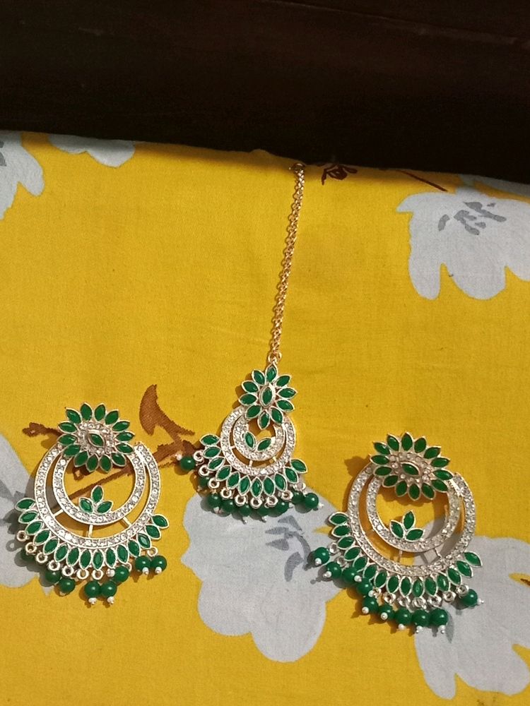 Earings With Jhumka