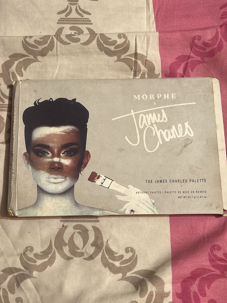 James Charles Eyeshadow Pallete