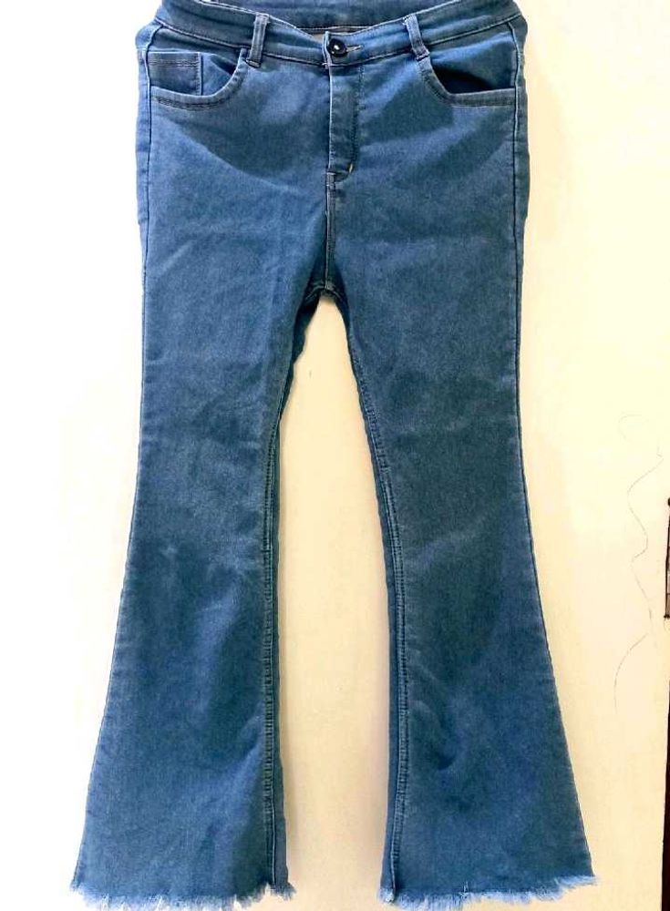 Elegant Bootcut Jeans