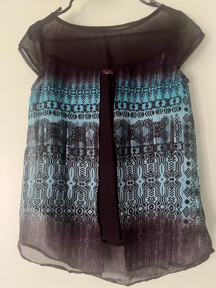 Black Top With Blue Print- Size Small- 32