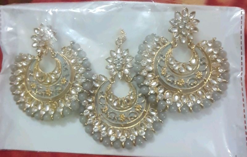 New Earings Set