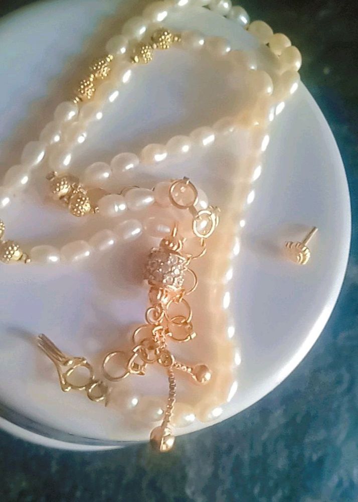 Pure Gold Nose Pin With Orginal Pearls Necklace