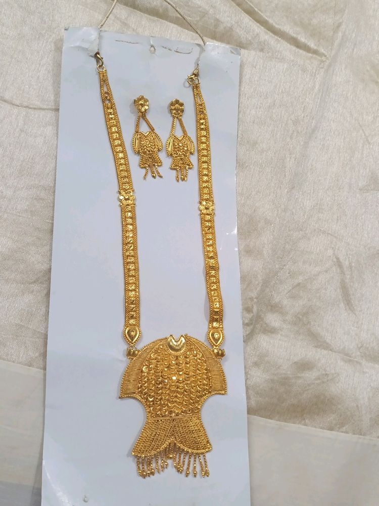 Gold Jewellery Set