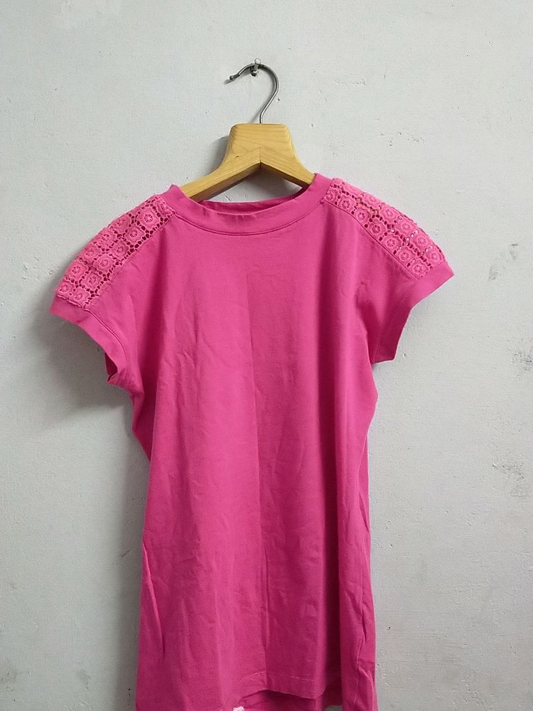 Pink Tshirt