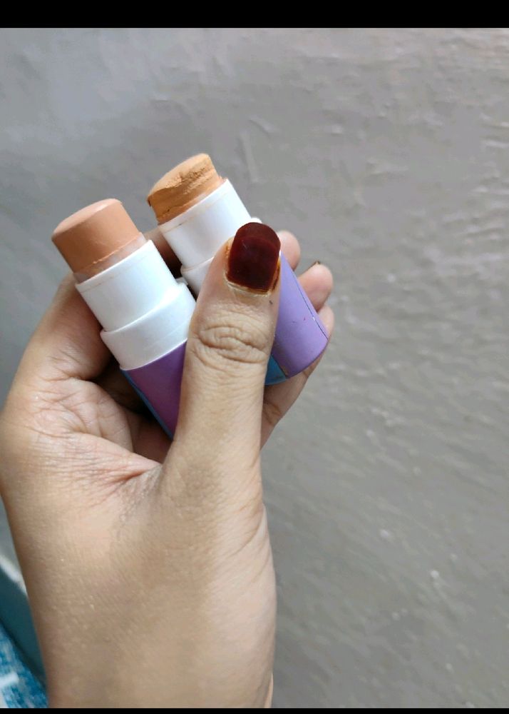 MYGLAMM 2 POSE FOUNDATION