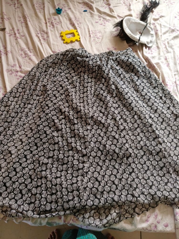 Women Skirt