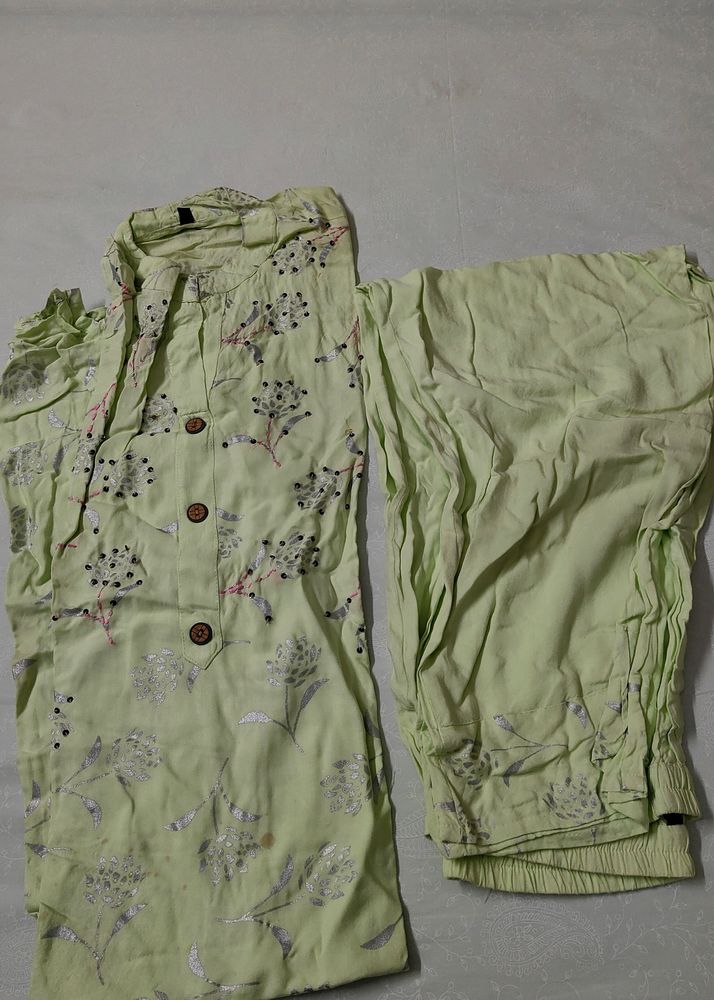 Pista Green Kurta And Pant Set