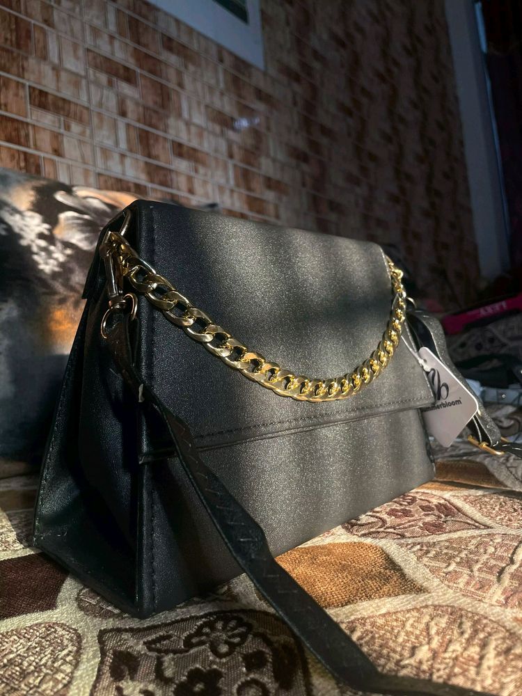 Black Classic Aesthetic Sling+Hand Bag For Women